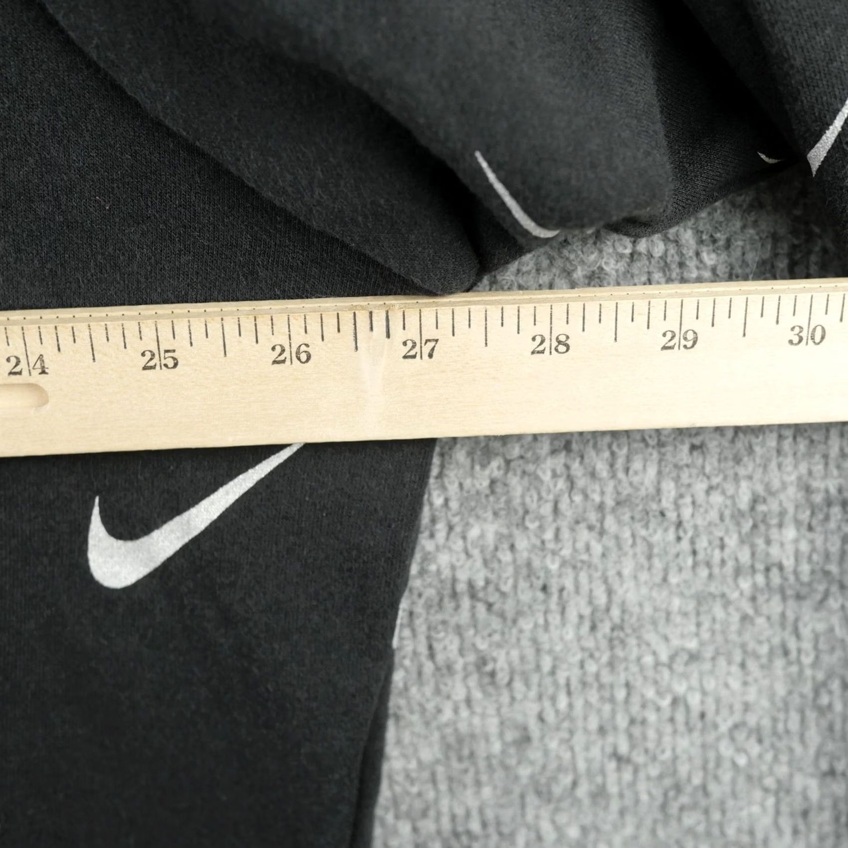 Nike Nike Sweatshirt Mens XL Black Swoosh Print Crewneck Pullover Fleece CJ5020-010 Size US XL / EU 56 / 4 - 7 Thumbnail