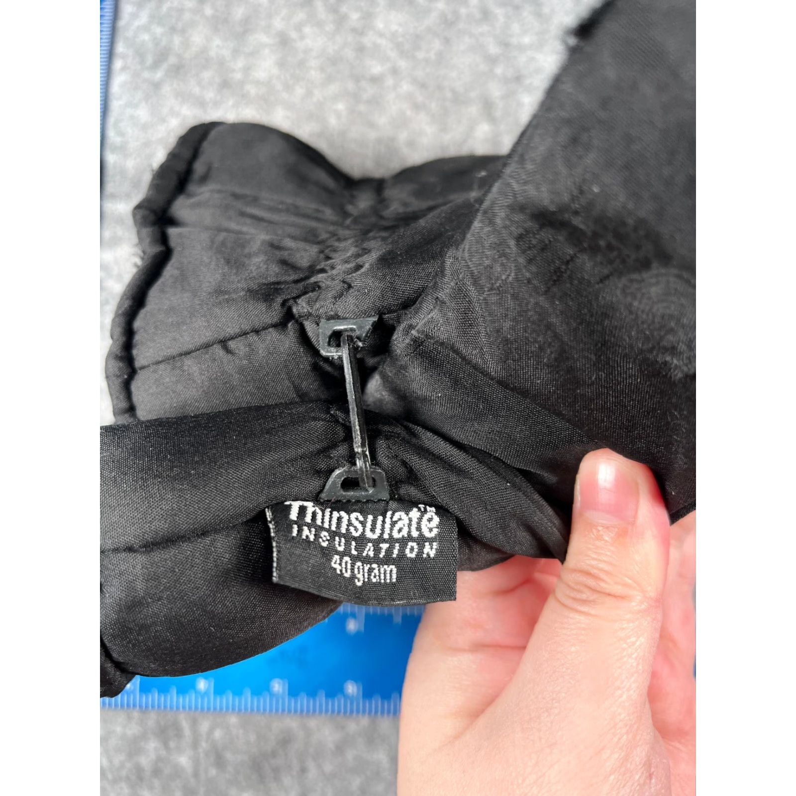 Vintage Thinsulate Glove One Size Black Polyester Insulated Waterproof Warm Wrist Men Ski Winter Size ONE SIZE - 6 Thumbnail