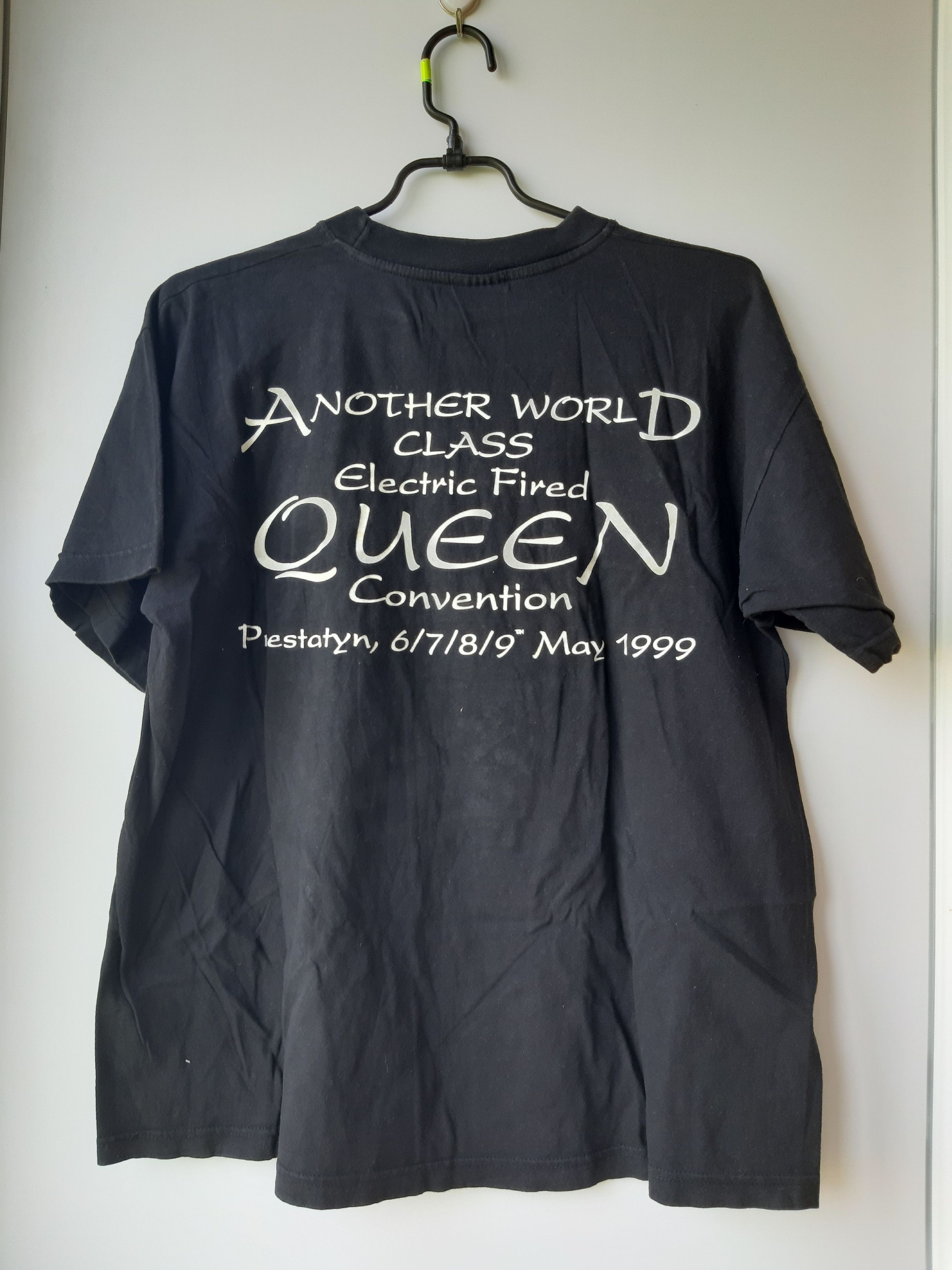 Band Tees Queen Dragon Attack Shirt World Fired Queen Convention 1999 Size US M / EU 48-50 / 2 - 8 Thumbnail