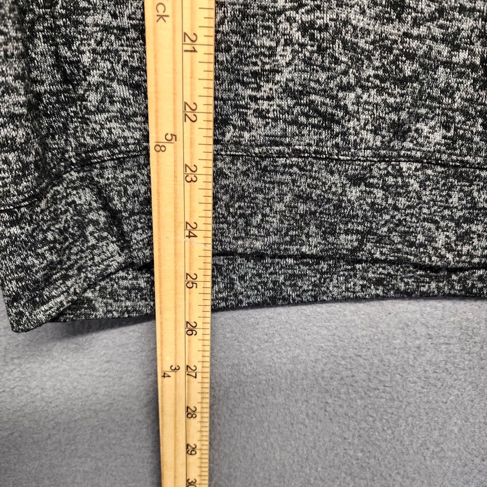 Athleta Athleta Womens Top XS Long Sleeve Stretch Heathered Black Charcoal Size XS / US 0-2 / IT 36-38 - 5 Thumbnail