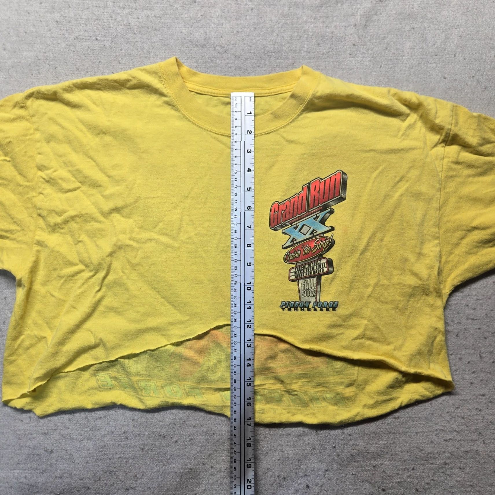 Vintage VINTAGE Grand Run Pigeon Forge TN Car Auto Crop Yellow Tee T-Shirt Adult Women's 2XL XXL Shirt Womens 2XL Yellow Cars Flower Cropped Size XXL / US 16-18 / IT 52-54 - 6 Thumbnail
