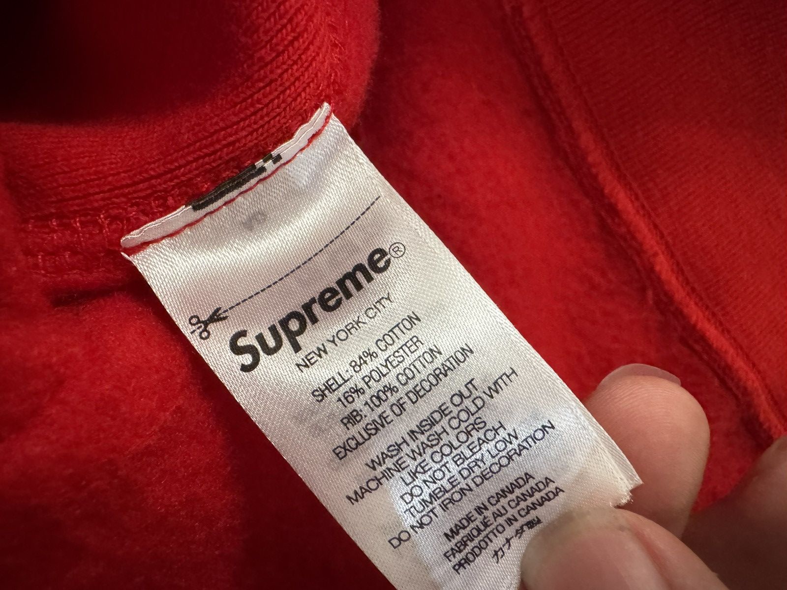 Supreme Supreme red on red box logo hoodie sz small FW23 used Size US S / EU 44-46 / 1 - 8 Thumbnail