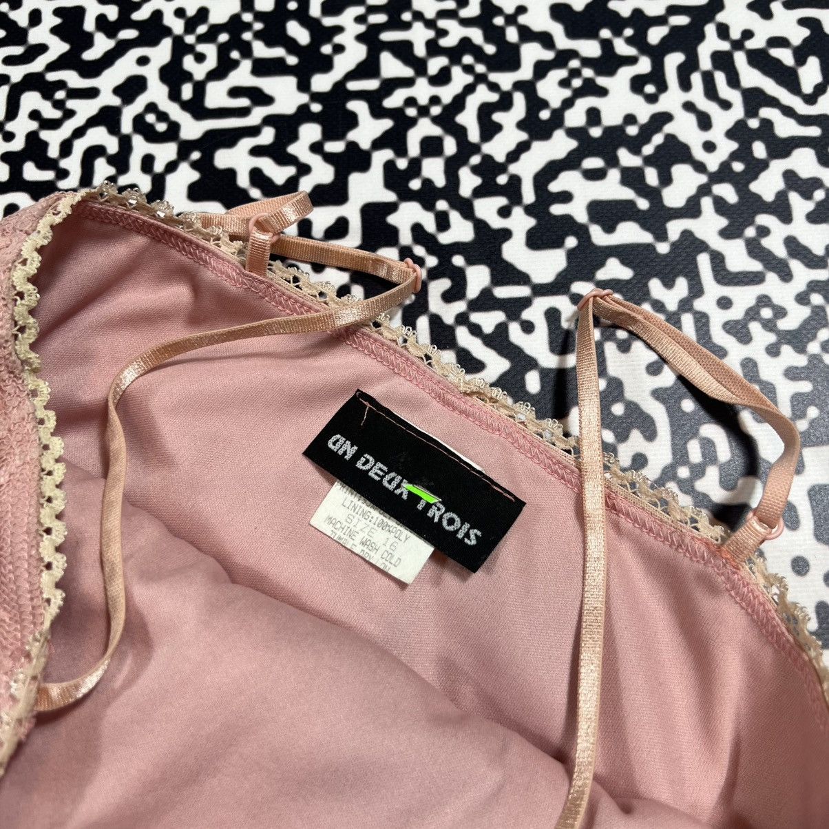 Japanese Brand Vintage Y2K Un Deux Trois Sexy Pink Mesh Mini Dress Size M / US 6-8 / IT 42-44 - 16 Thumbnail