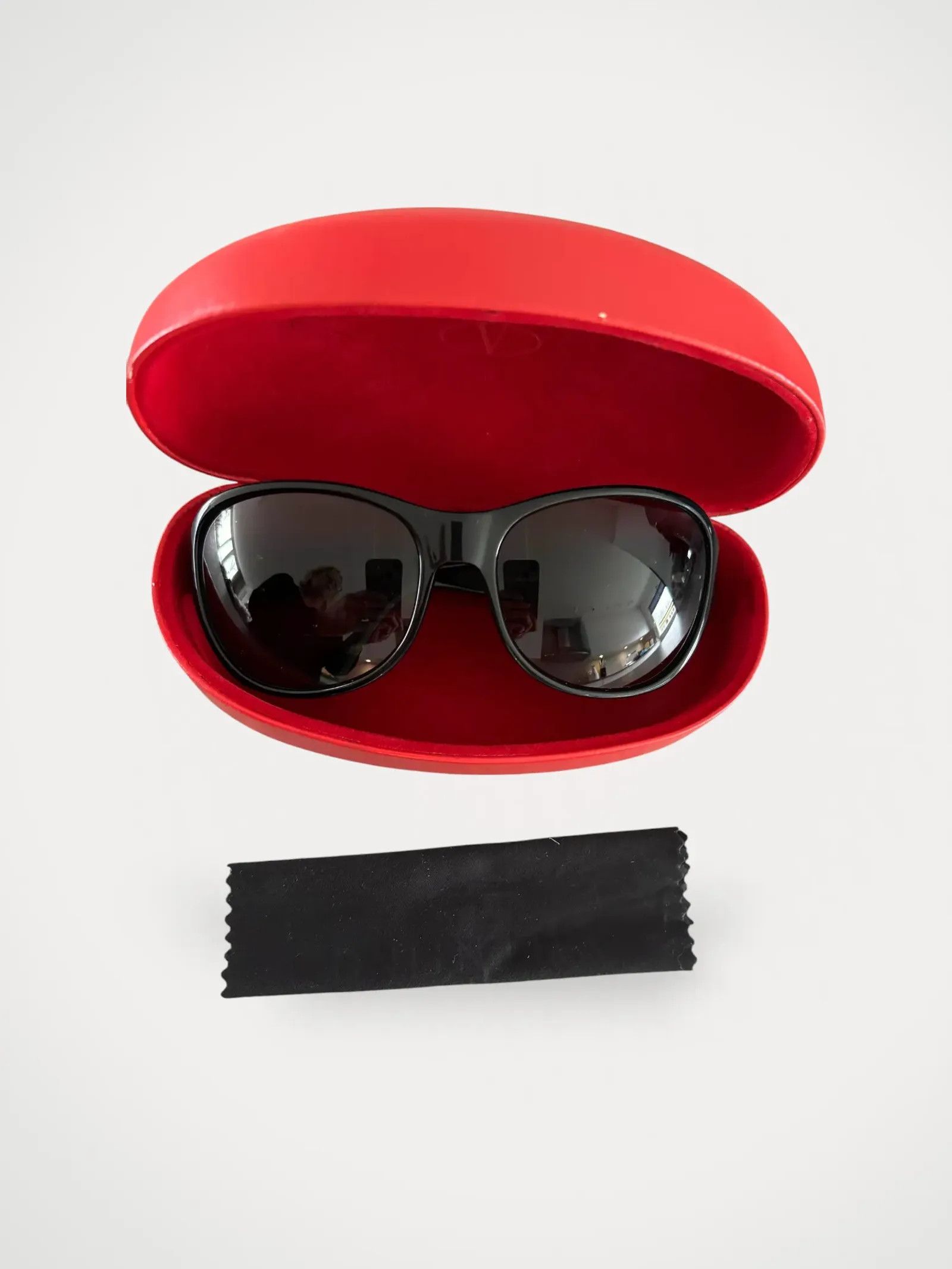 Valentino Valentino Sunglasses Size ONE SIZE - 1 Thumbnail
