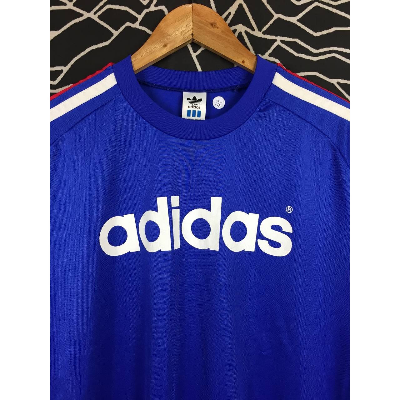 Adidas × Vintage Vtg 90s Adidas Descente Three Stripes Made In Japan Jersey Size US M / EU 48-50 / 2 - 3 Thumbnail