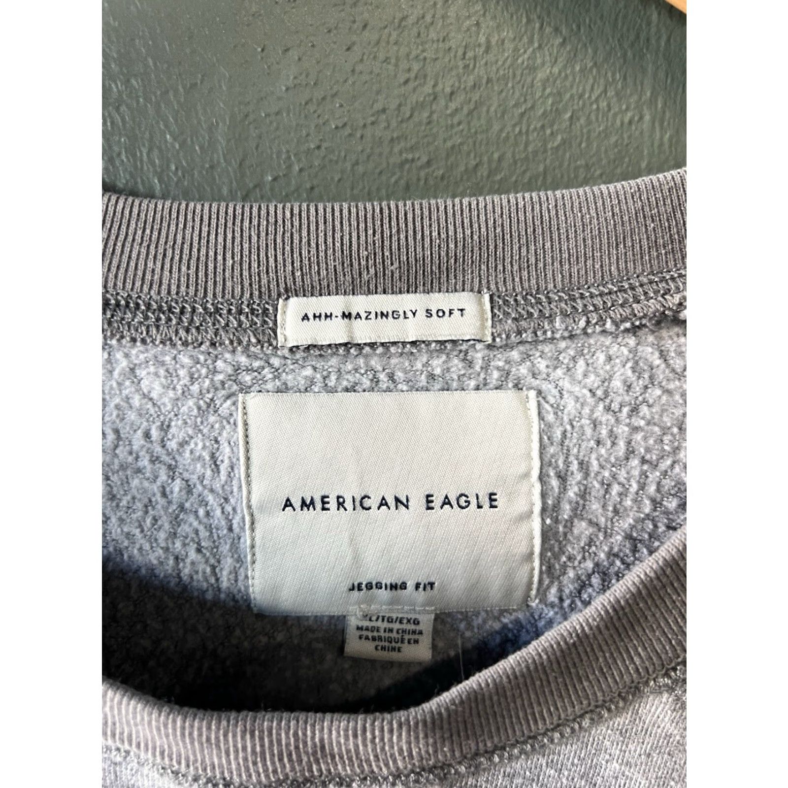 American Eagle Outfitters VINTAGE American Eagle Outfitters Womens Gray Camo Long Sleeve Pullover Sweatshirt XL Gray Camouflage Sweatshirt Pullover Womens XL 90s? Size XL / US 12-14 / IT 48-50 - 3 Thumbnail