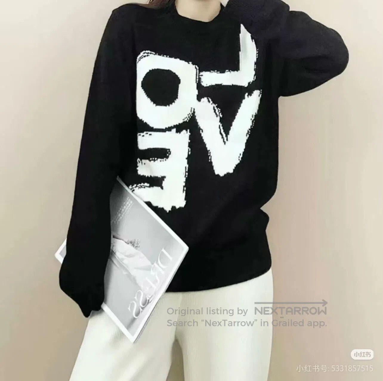 Burberry Burberry LOVE Sweater Black Wool Unisex. Size S / US 4 / IT 40 - 2 Thumbnail