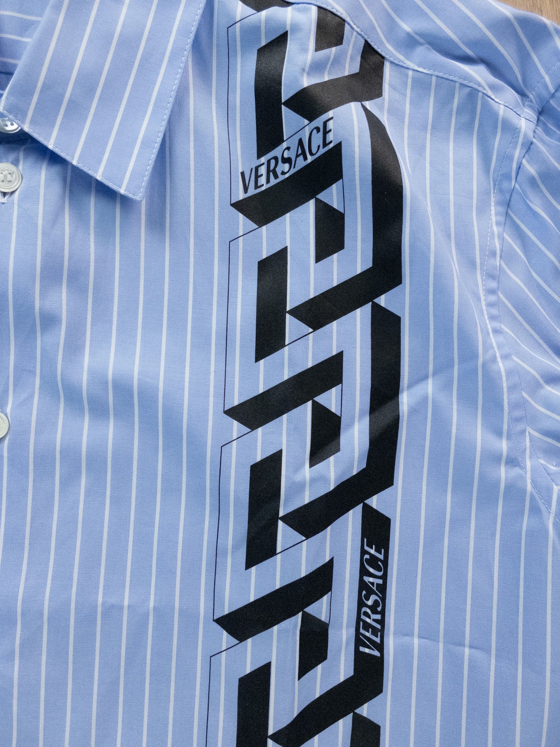 Versace VERSACE La Greca blue striped shirt Size 41 / Large Size US L / EU 52-54 / 3 - 7 Thumbnail