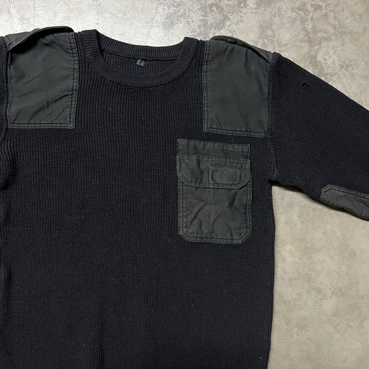 Vintage Vtg 80’s Military Patchwork Heavyweight Cable-Knit Sweater Size US XL / EU 56 / 4 - 3 Thumbnail