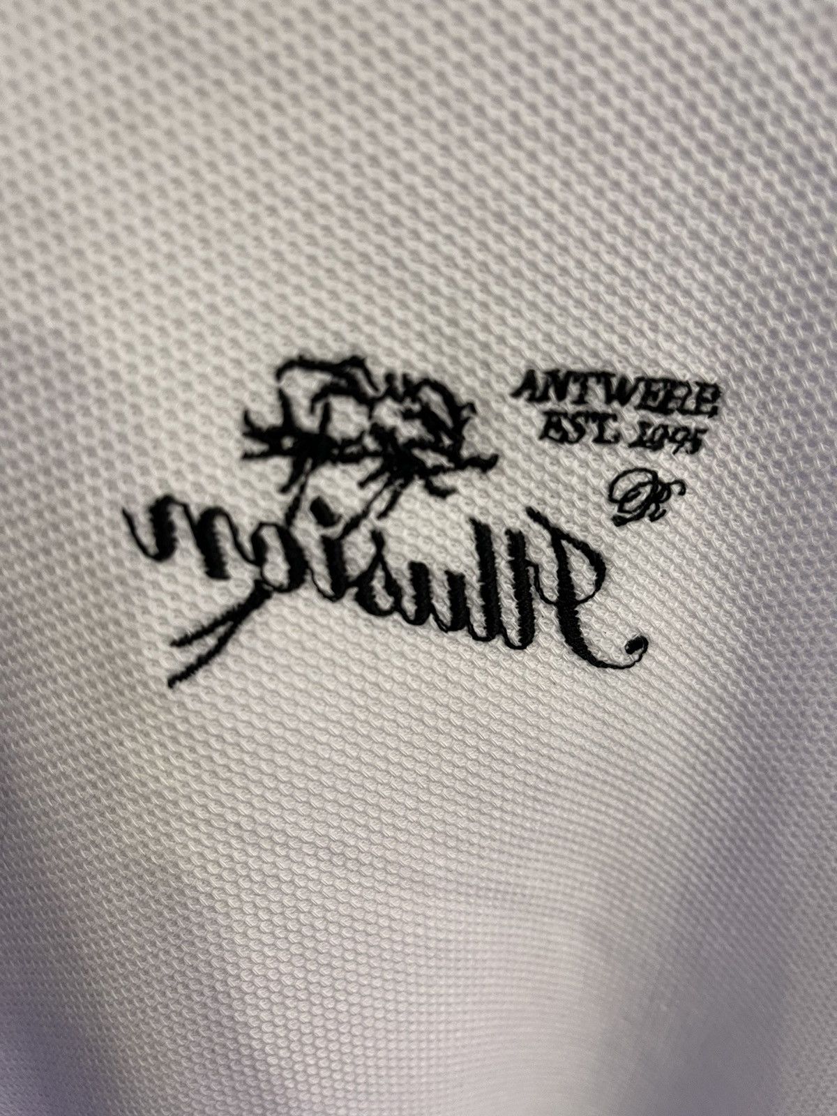 Raf Simons RAF simons white embroidered shirt sleeve polo shirt Size US L / EU 52-54 / 3 - 3 Thumbnail