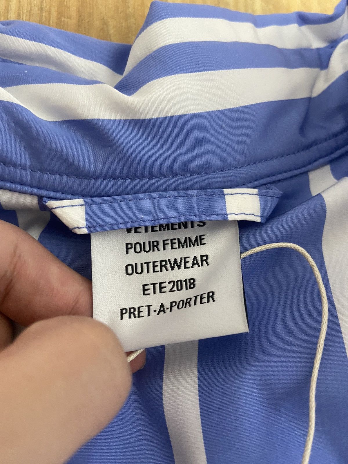 Vetements BNWT) S Vetements Puffer striped shirt jacket Size US S / EU 44-46 / 1 - 7 Thumbnail