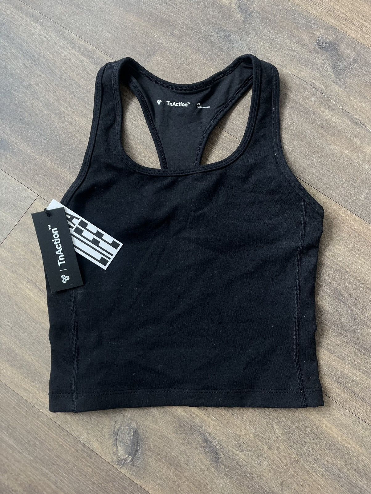Aritzia × TNA TnAction TnaLIFE™ Skip Tank Size XS / US 0-2 / IT 36-38 - 1 Thumbnail