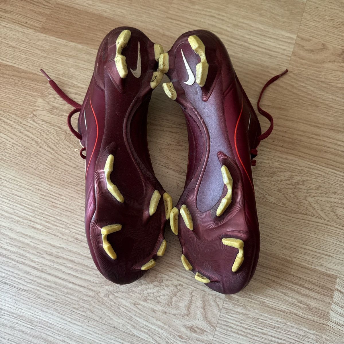Nike Nike mercurial vapor II football boots cleats size 11 Size US 9 / EU 42 - 9 Thumbnail