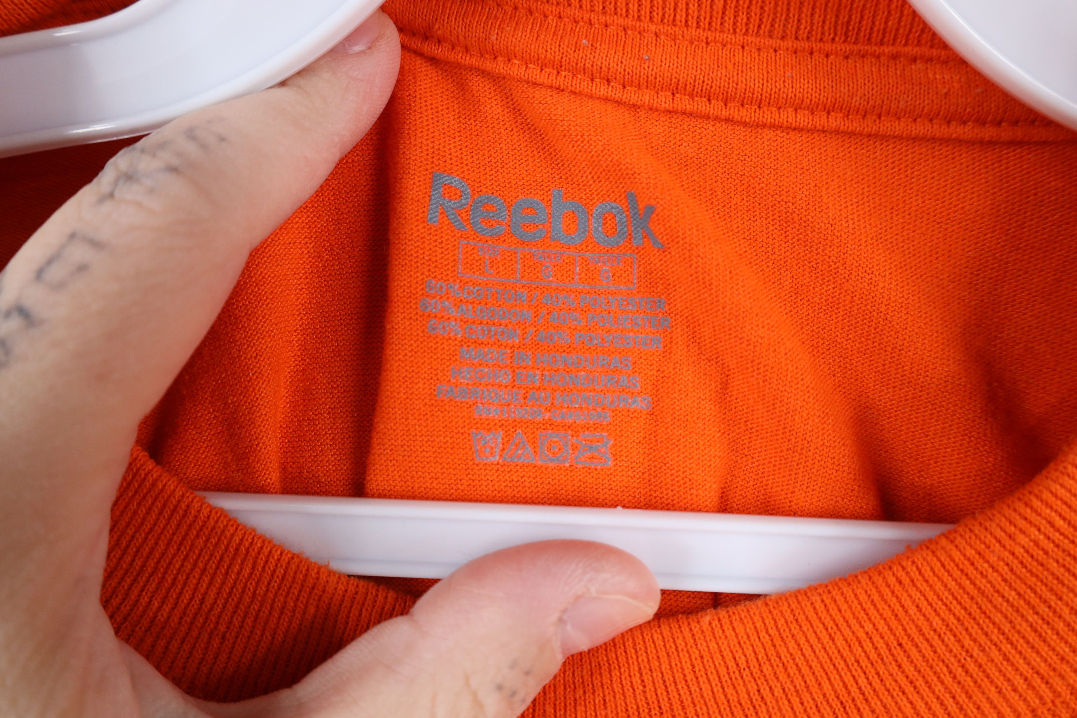 Reebok × Vintage Vintage Reebok Spell Out Cleveland Browns Football T-Shirt Size US L / EU 52-54 / 3 - 8 Thumbnail