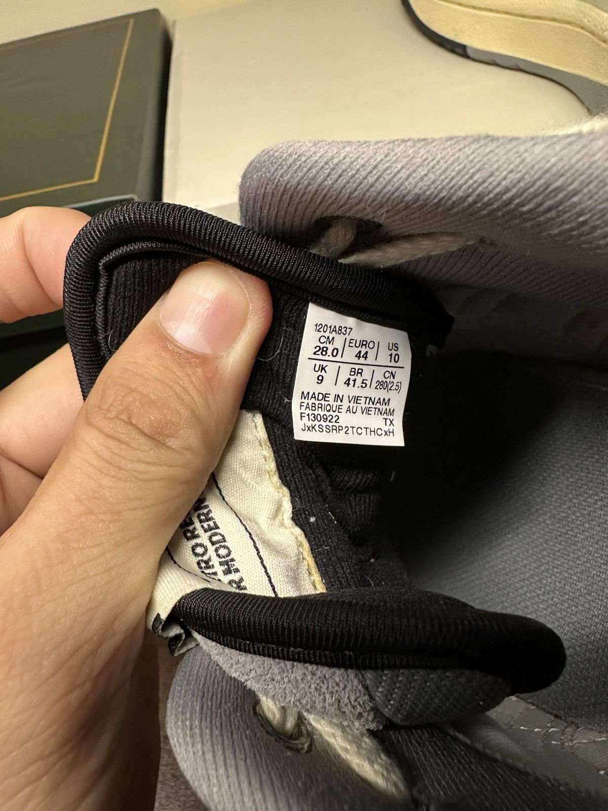 Asics Asics EX89 Ballaholic cream Size US 10 / EU 43 - 6 Thumbnail
