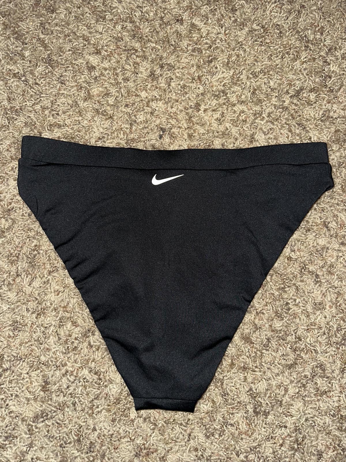 Nike Nike Essential Women's High-Waist Swim Bottom Size ONE SIZE - 2 Thumbnail