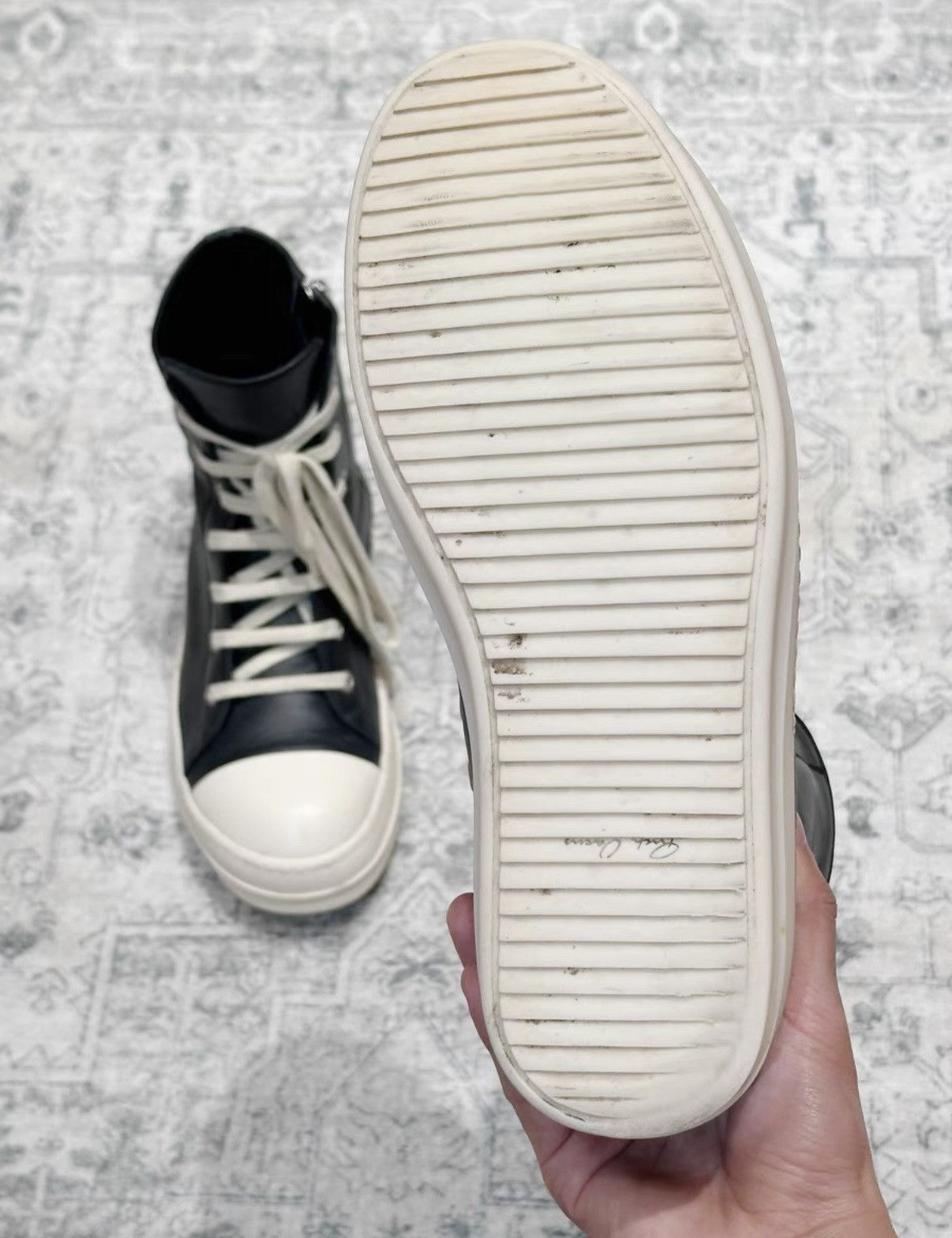 Rick Owens Rick Owens Classic Black & White Leather High-Top Size US 7 / EU 40 - 9 Thumbnail