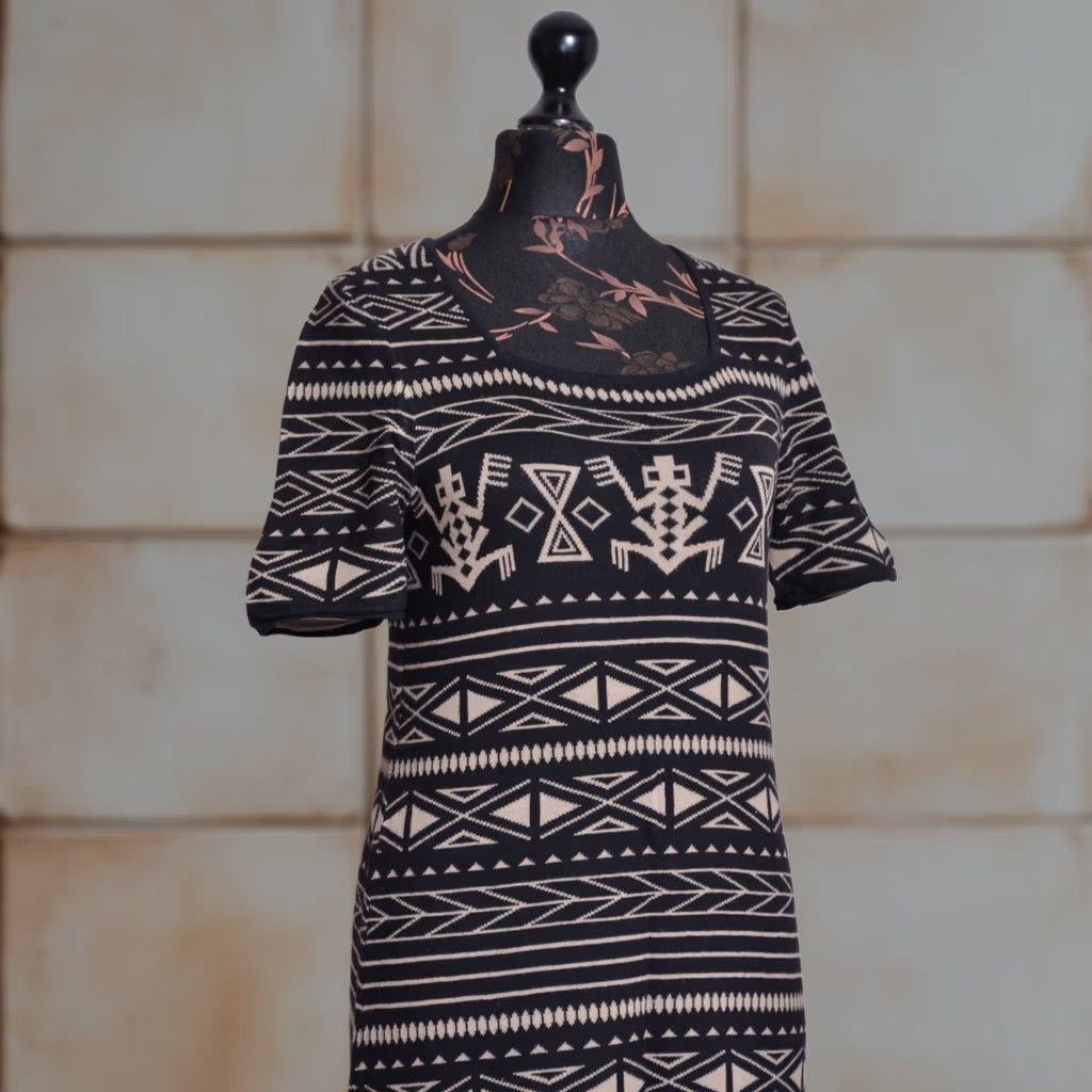 Vintage Gudrun Sjoden Women's Dress Short Sleeve A-Line Cotton Aztec Print Size M Size 32" / US 10 / IT 46 - 1 Thumbnail