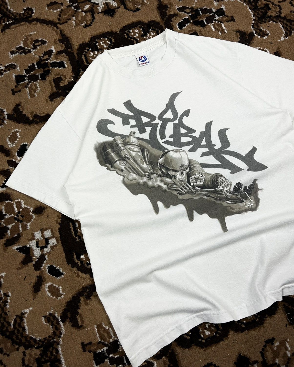 Tribal Streetwear × Vintage Vintage Tribal USA Tee Shirt Rare Skull Print Y2K Size US L / EU 52-54 / 3 - 2 Thumbnail