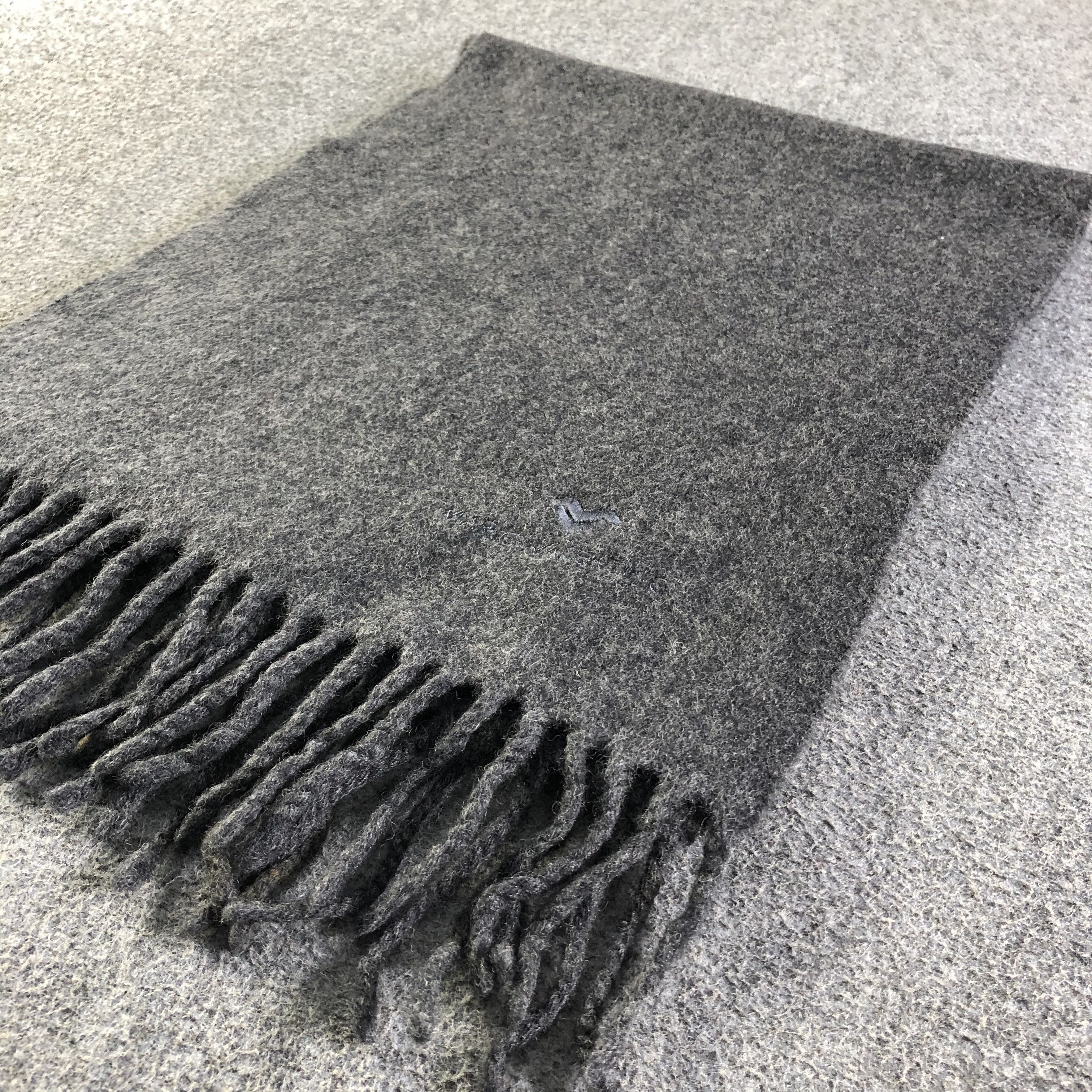 Mario Valentino Mario Valentino Scarf / Muffler / Neckwear Size ONE SIZE - 3 Thumbnail