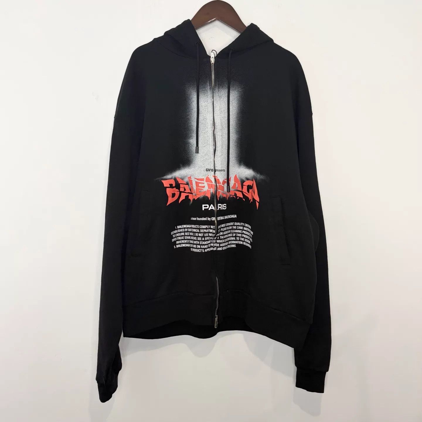 Balenciaga Balenciaga 26 Fall Printed Zip Hoodie M NWT Size US M / EU 48-50 / 2 - 1 Thumbnail