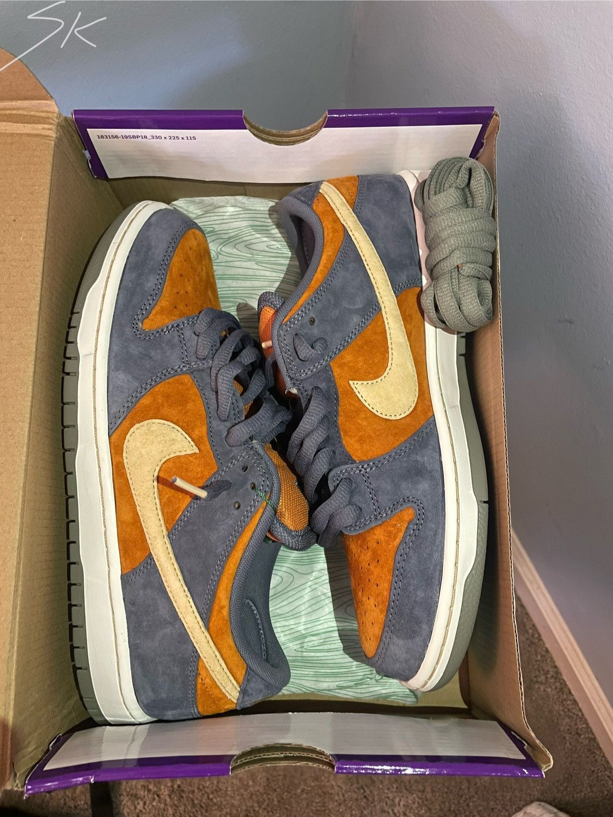Nike Nike SB Dunk Low Pro Monarch Size US 9.5 / EU 42-43 - 1 Thumbnail