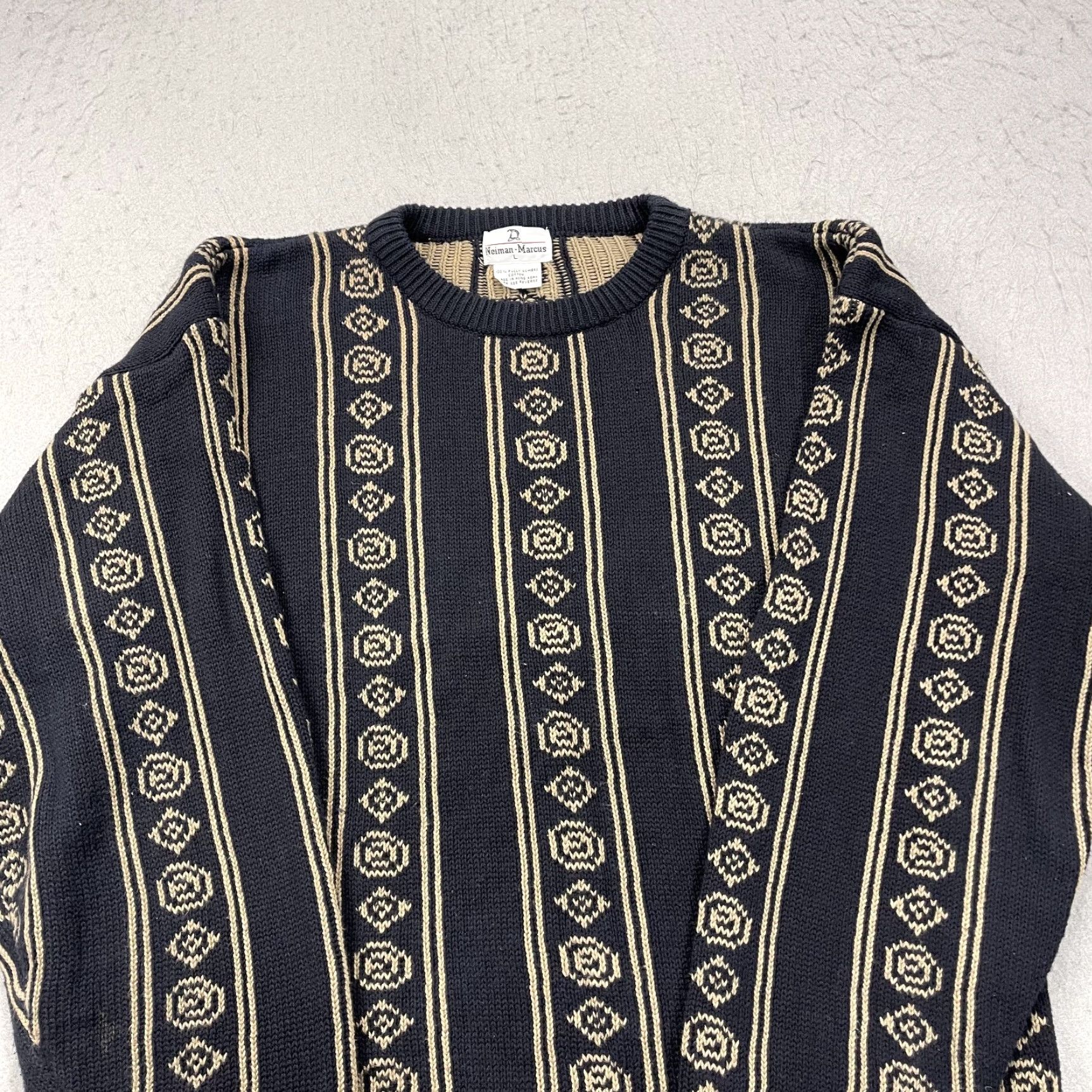 Neiman Marcus VINTAGE Neiman Marcus Sweater Mens L Crewneck Geometric 90s Cotton 100% Combed Knit Pullover Blue Logo Winter Fall Spring Size US L / EU 52-54 / 3 - 3 Thumbnail