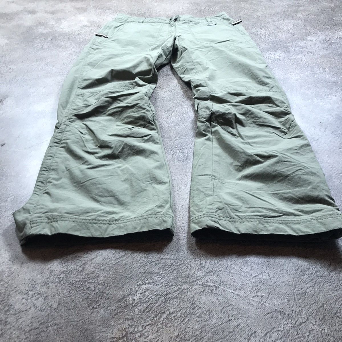 Vintage Vintage Y2K Nike Baggy Cargo Pants Skate Streetwear Faded 29 Size 29" - 1 Thumbnail