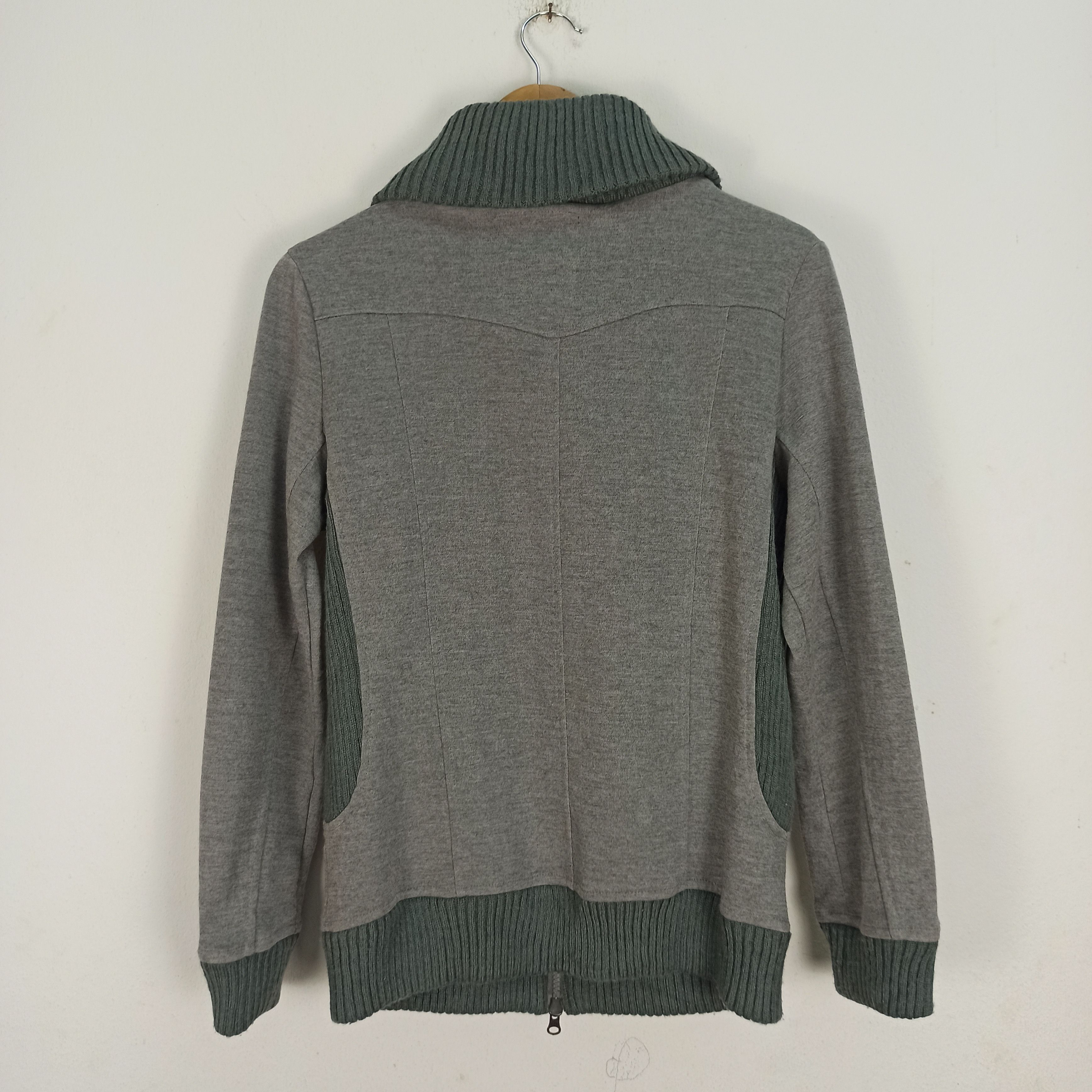 Beauty Beast Rare Poem Daily News Japanese Bono Sweater ifsixwasnine Size US M / EU 48-50 / 2 - 5 Thumbnail