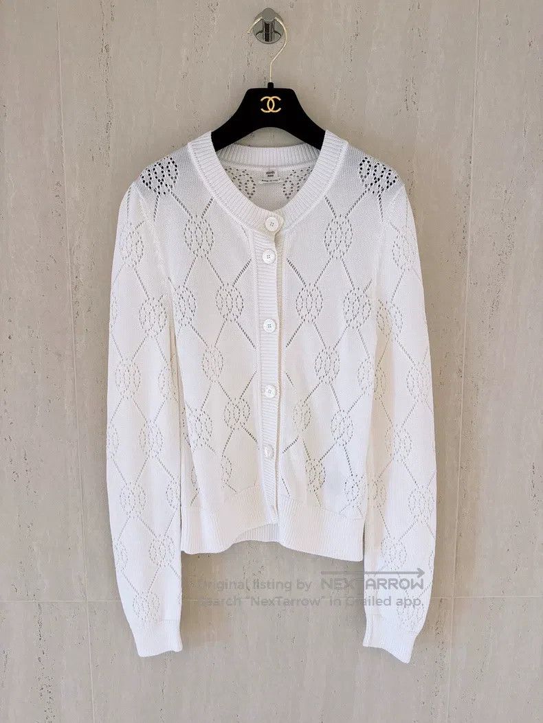 Hermes Hermes Cut-Out Logo White Knit Cardigan Size XS / US 0-2 / IT 36-38 - 1 Thumbnail