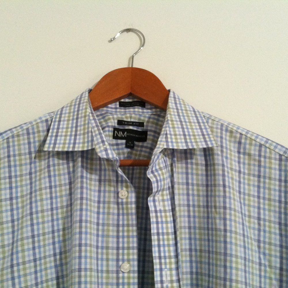 Neiman Marcus NEIMAN MARCUS MENS COTTON DRESS SHIRT SIZE: 16/34-35 Size US L / EU 52-54 / 3 - 1 Thumbnail