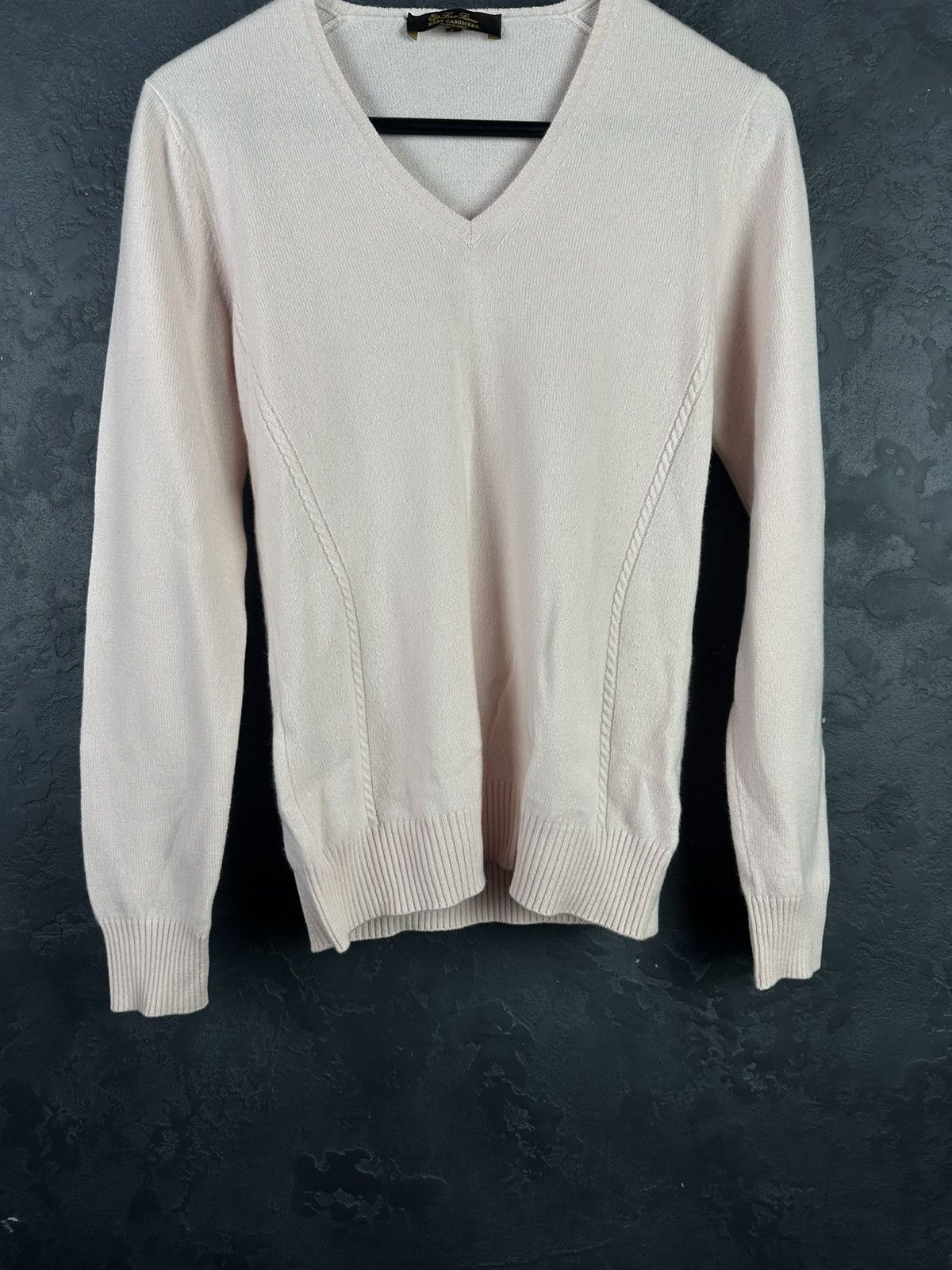 Loro Piana Loro Piana Baby Cashmere Long Sleve Knit V-Neck Pink Women's Size M / US 6-8 / IT 42-44 - 3 Thumbnail