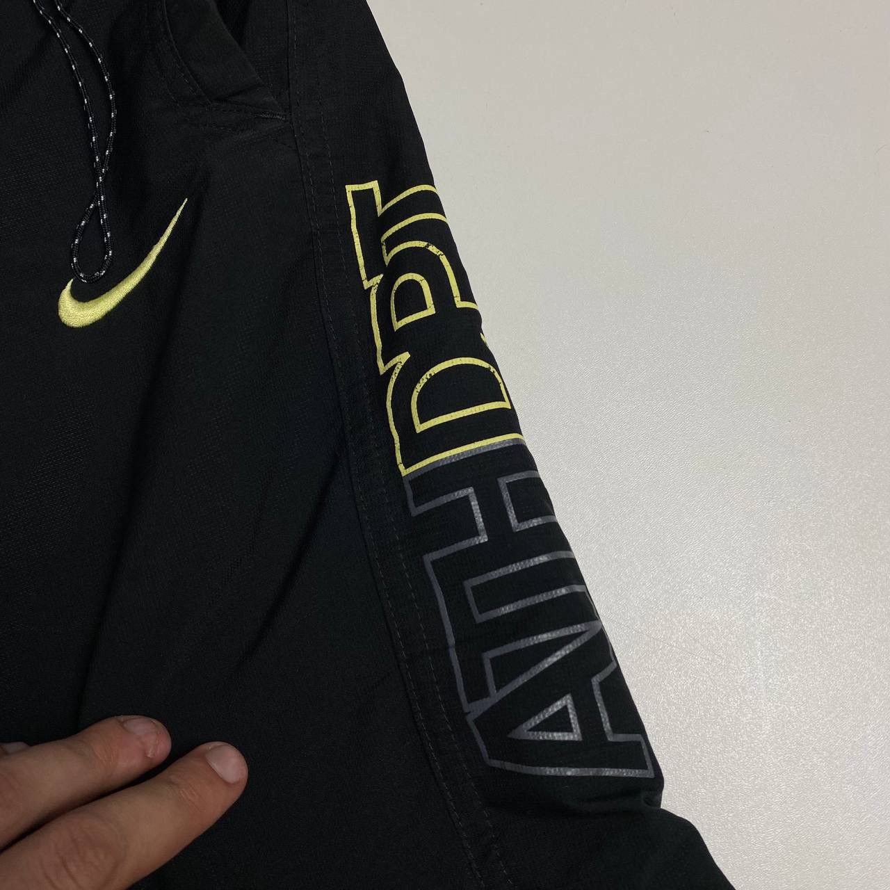 Nike Nike vintage short Size:L Size US 34 / EU 50 - 5 Thumbnail