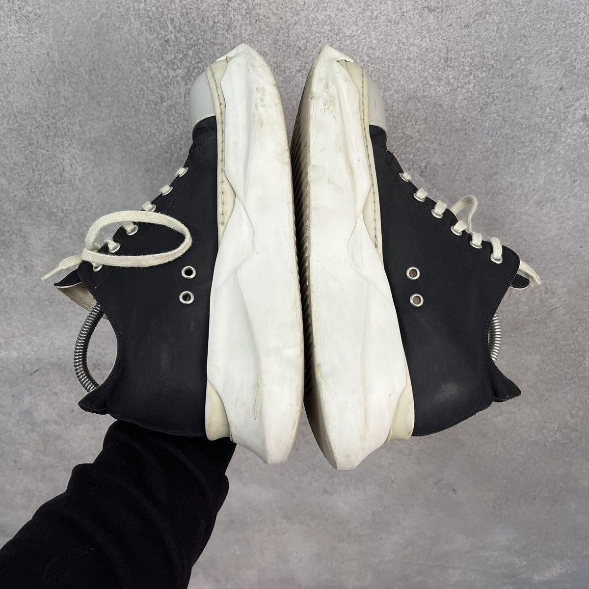 Rick Owens Drkshdw Rick Owen’s Drkshdw Low Top Shoes 40 Size US 7 / EU 40 - 9 Thumbnail
