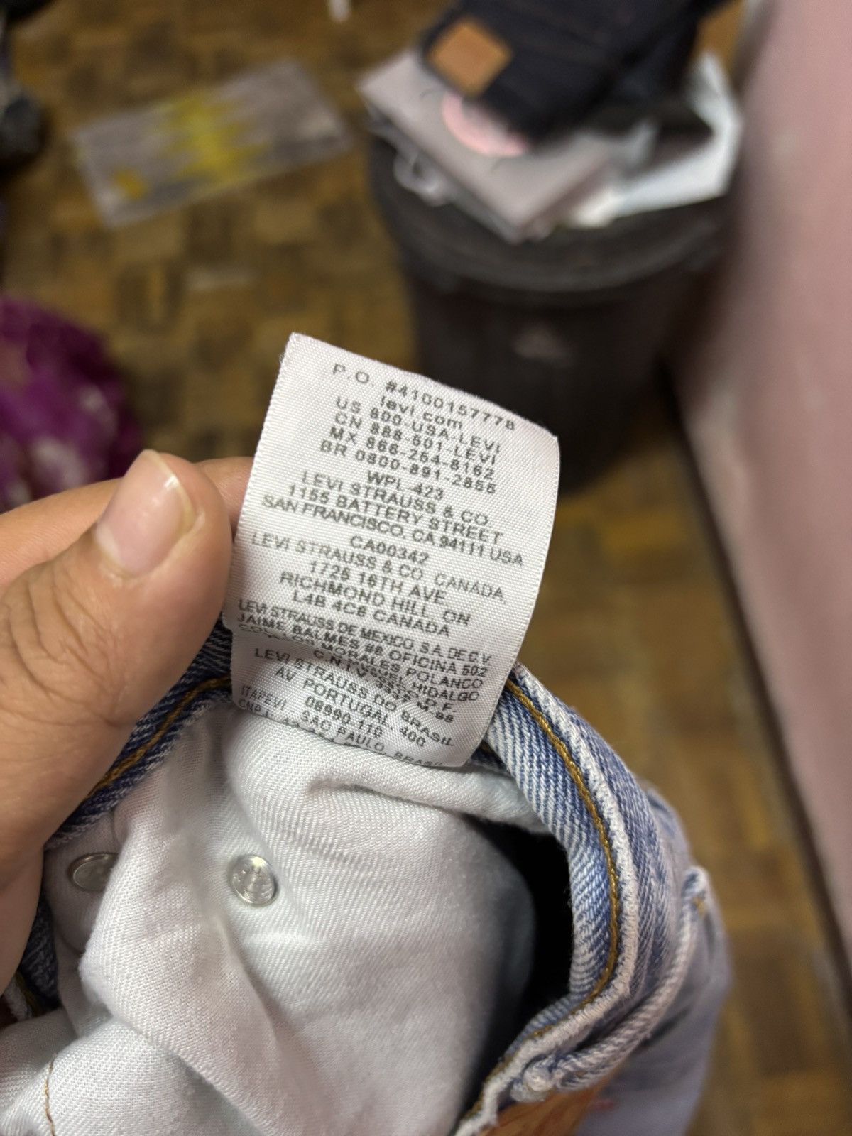 Jean × Levi's × Vintage Vintage Levis 560 Men Jeans (Size 42) Size US 42 / EU 58 - 6 Thumbnail