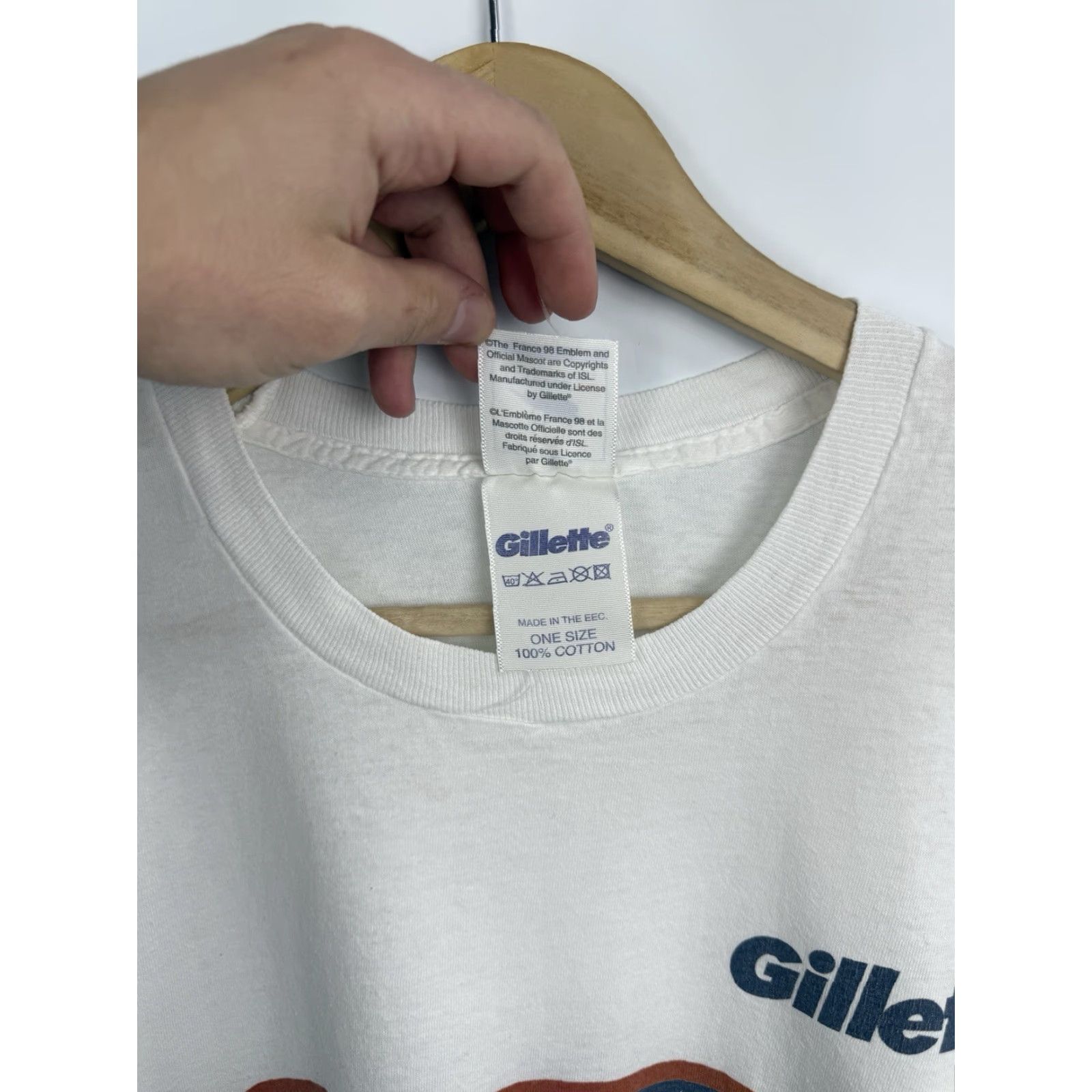 Vintage VINTAGE FIFA World Cup France 1998 Gillette T-Shirt White L Men Sports Fans Shirt Size US M / EU 48-50 / 2 - 6 Thumbnail