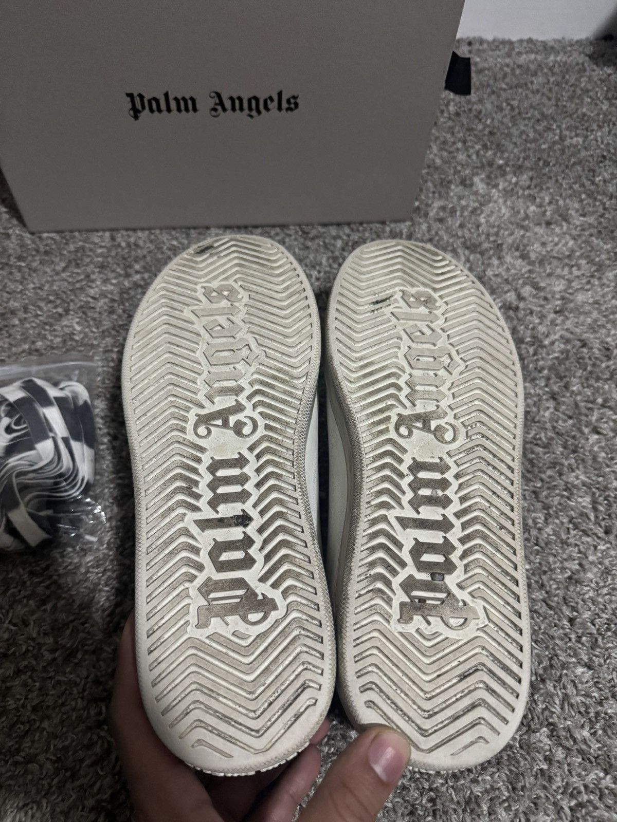 Palm Angels Palm Angels Distressed Flame Low Top Size US 7.5 / EU 40-41 - 6 Thumbnail