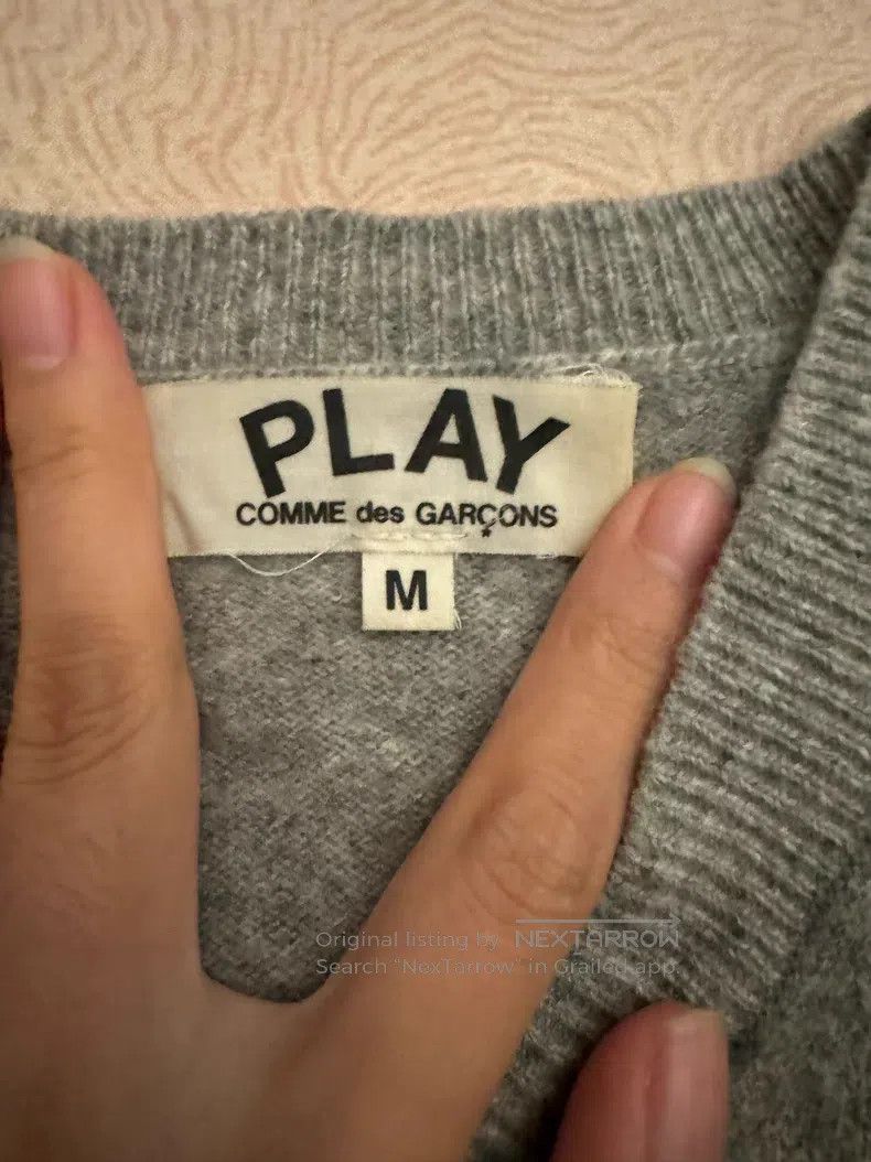 Comme des Garcons Comme Des Garcons Cashmere V-Neck Sweater Size M / US 6-8 / IT 42-44 - 2 Thumbnail