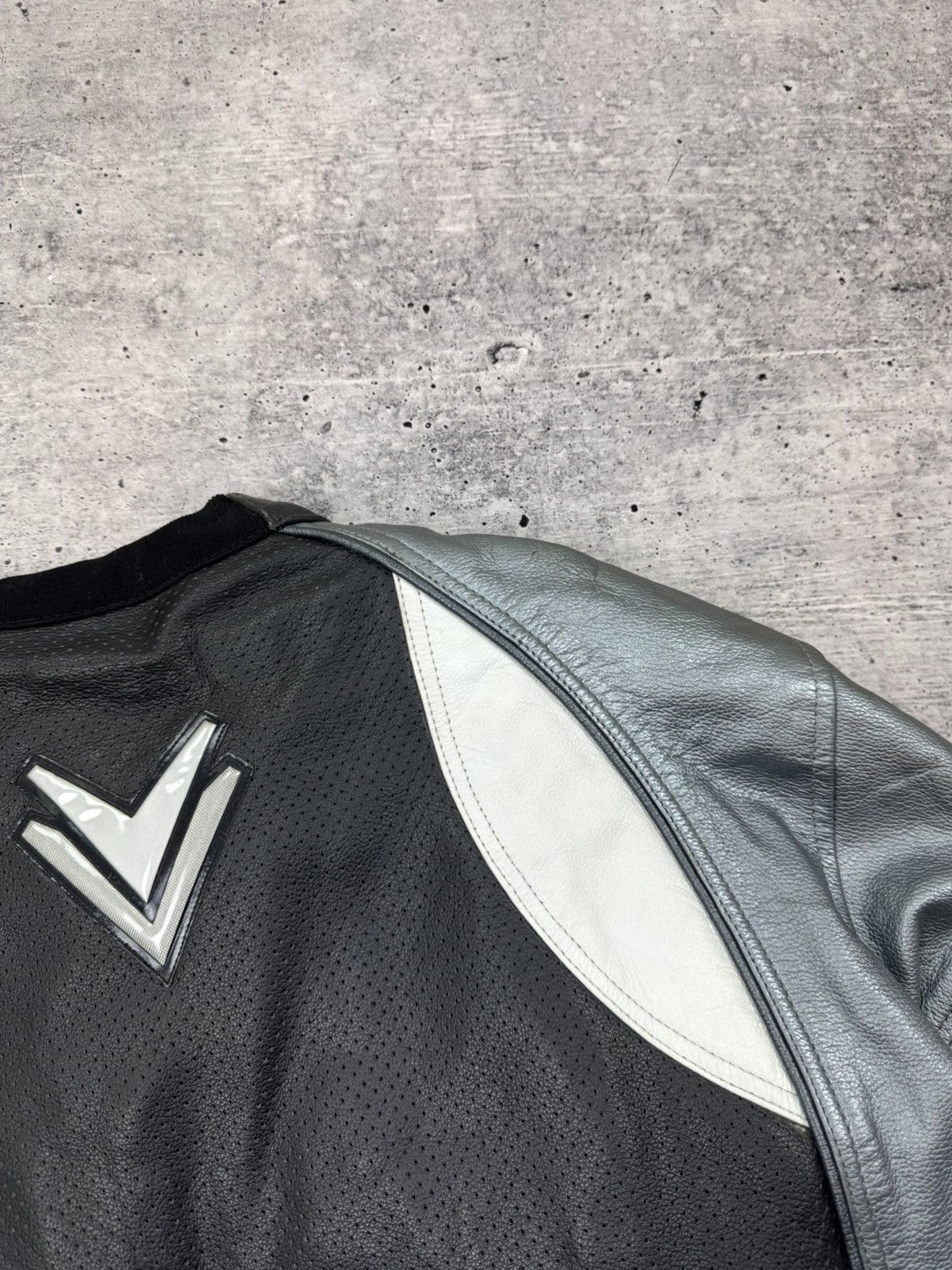 Vintage Vintage Frank Thomas Genuine Leather Racing Moto Jacket XL Size US XL / EU 56 / 4 - 24 Thumbnail
