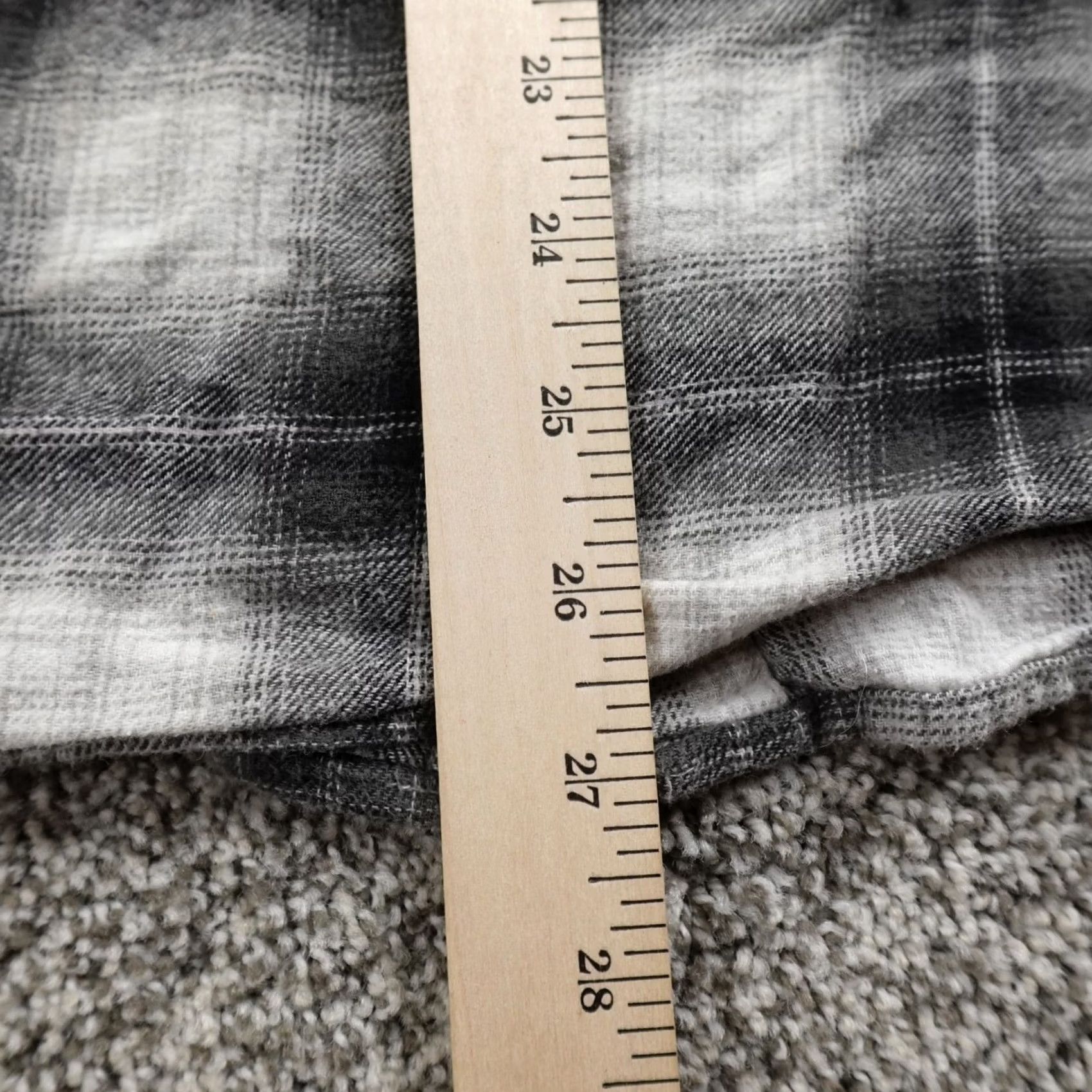 Lucky Brand Lucky Brand Shirt Mens M Gray Black Shadow Plaid Flannel Long Sleeve Button Up Size US M / EU 48-50 / 2 - 7 Thumbnail