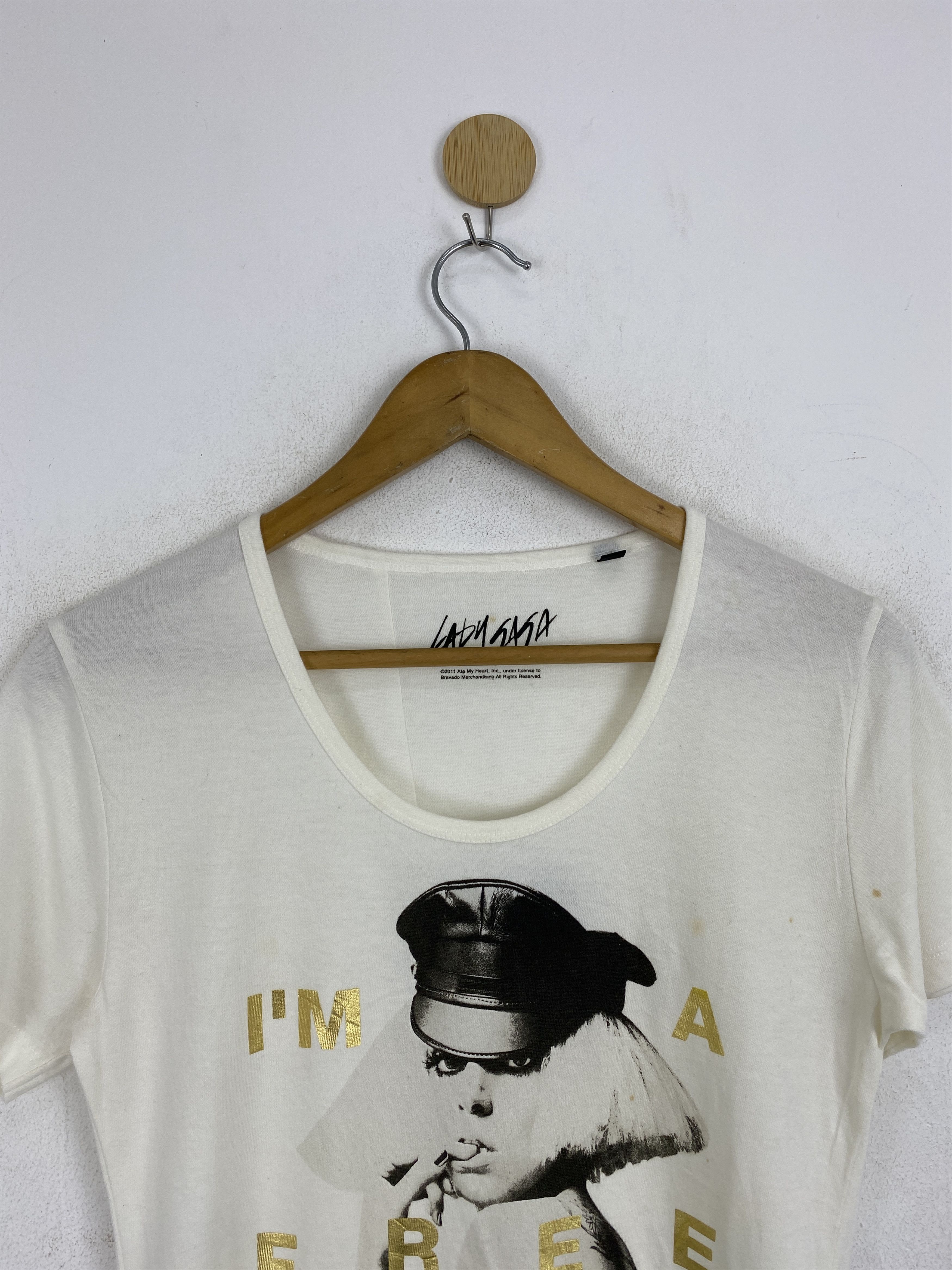 Rockstar Games × Vintage Lady Gaga I'm A Free Bitch Tee Shirt TA0612 Size US XXS / EU 40 - 2 Thumbnail