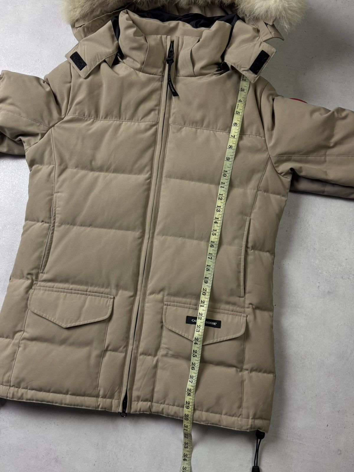 Canada Goose Canada Goose Solaris Parka Size L / US 10 / IT 46 - 17 Thumbnail