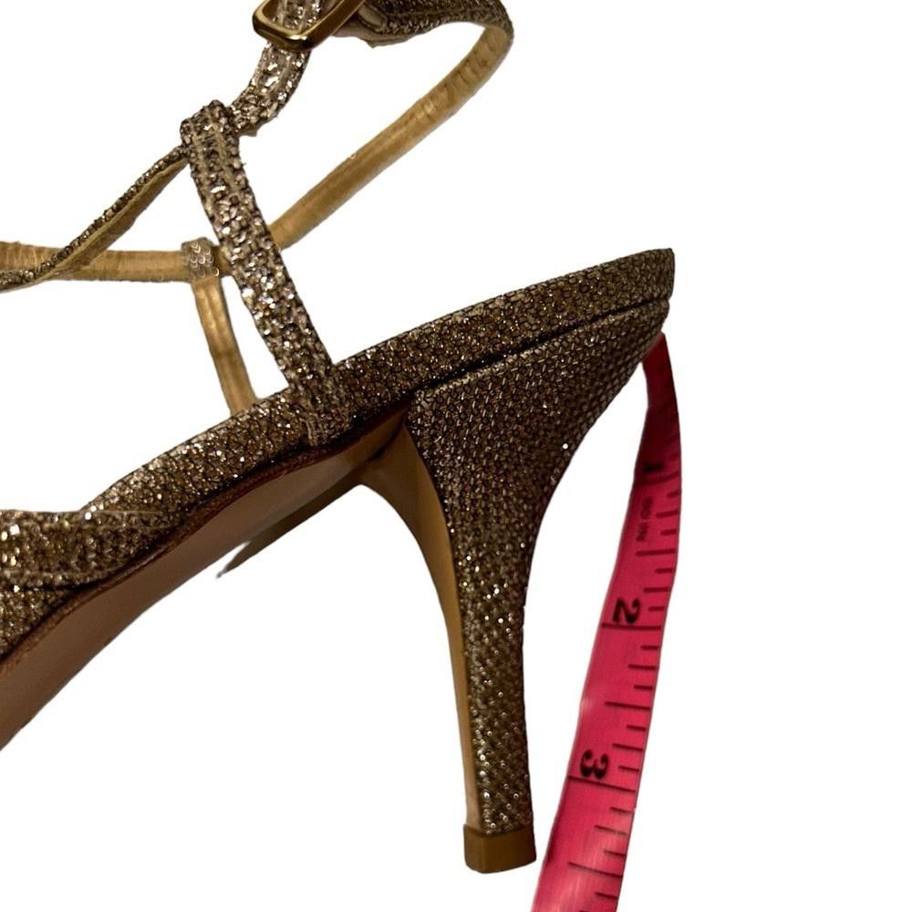 Stuart Weitzman Stuart Weitzman l Turning Up Strappy Gold Glitter Sandal 10 Size US 10 / IT 40 - 6 Thumbnail