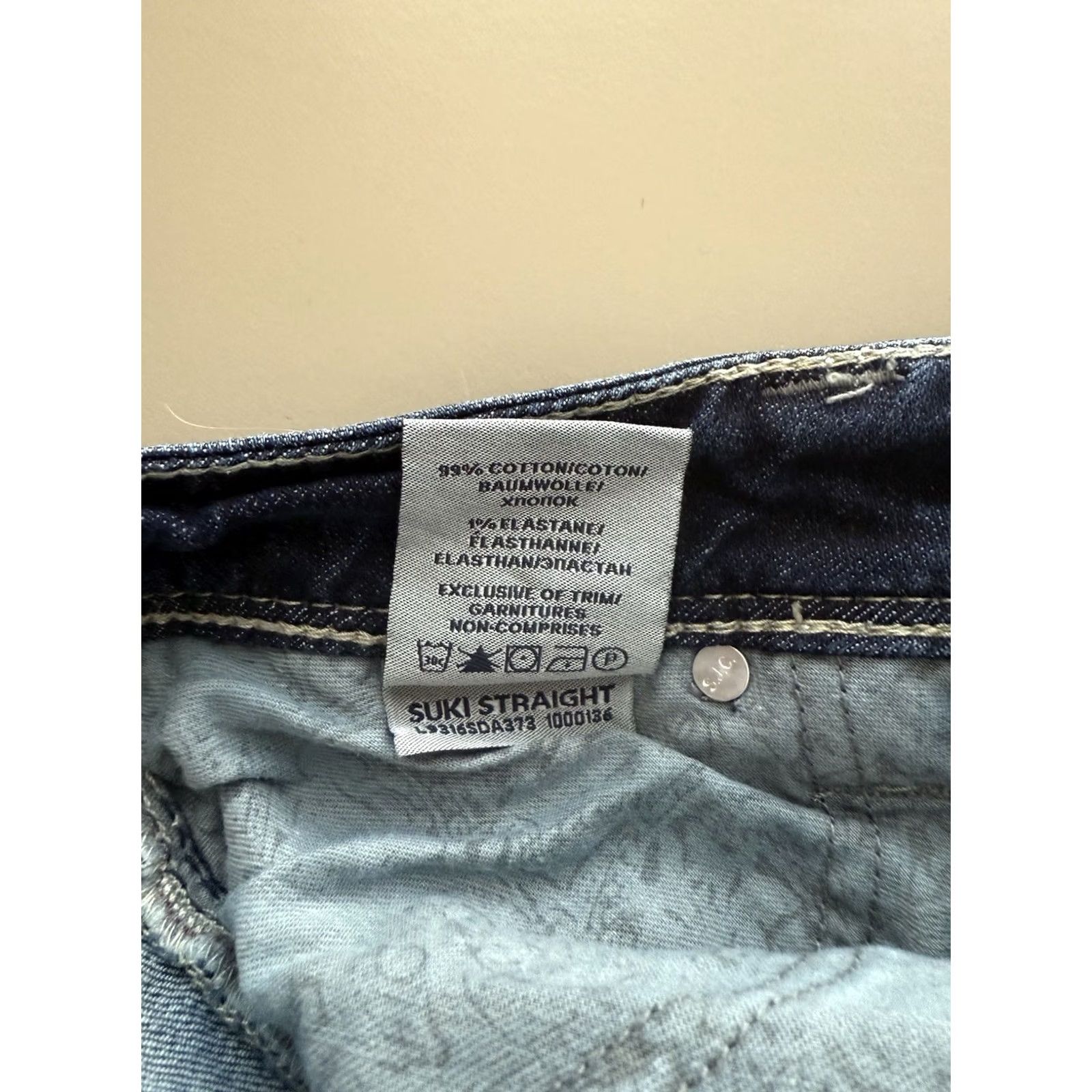 Silver Jeans Co. Silver Jeans Co Suki Jeans Women’s 26x32 Dark Wash Straight Thick Stitch Western Jeans Women Regular Blue 26xs? Size 26" / US 2 / IT 38 - 6 Thumbnail