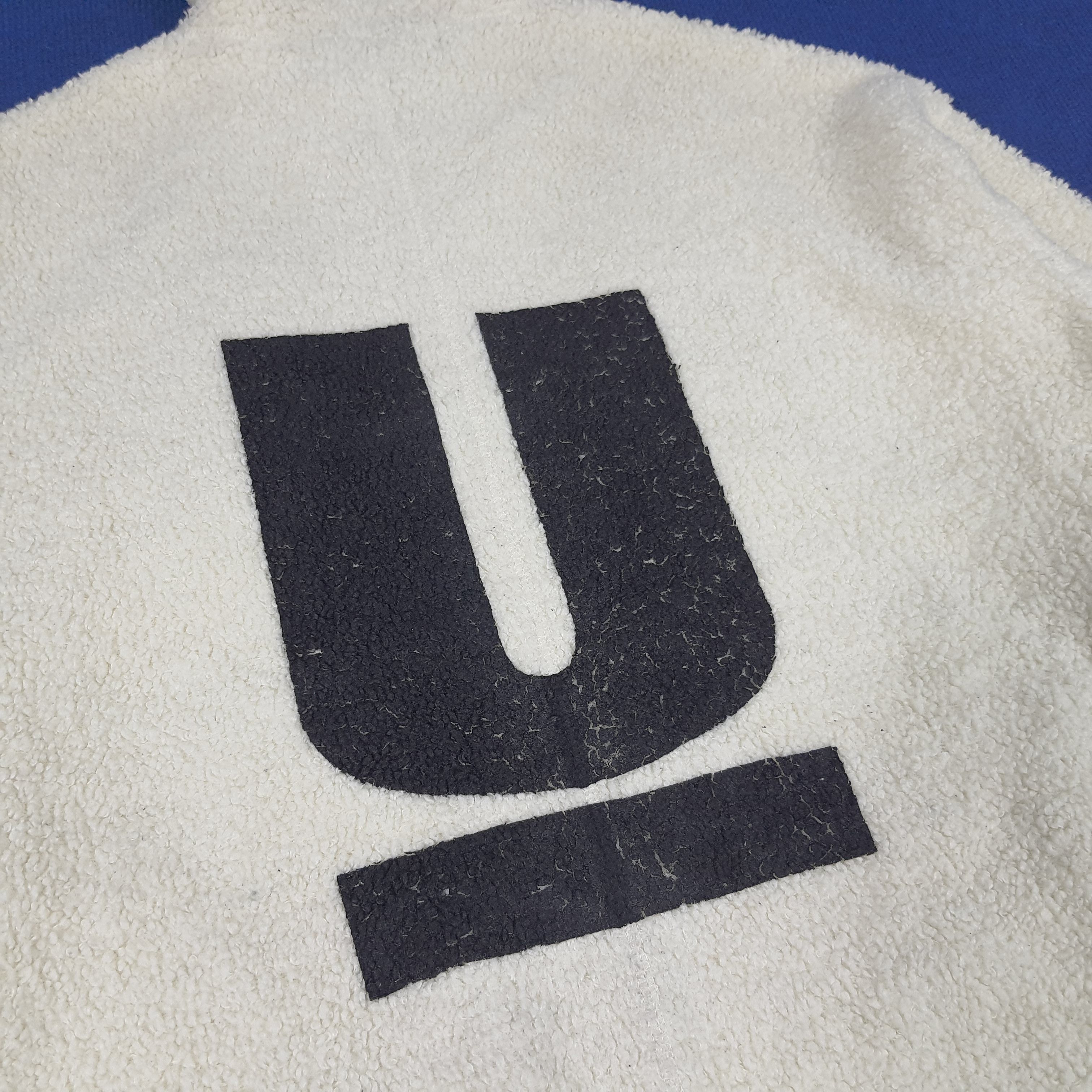 Japanese Brand × Undercover × Vintage Vintage GU x Undercover Winter Fleece Jacket Size US XL / EU 56 / 4 - 2 Thumbnail