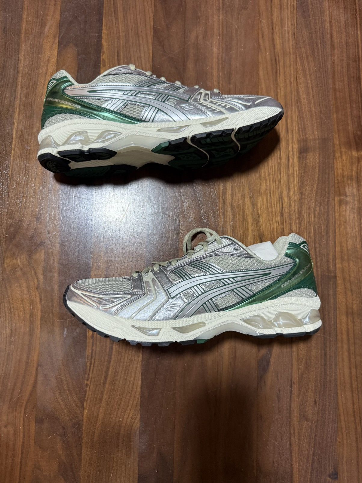 Asics ASICS GEL-KAYANO 14 'DRIED LEAF PURE SILVER' Size 11.5 Size US 11.5 / EU 44-45 - 2 Thumbnail