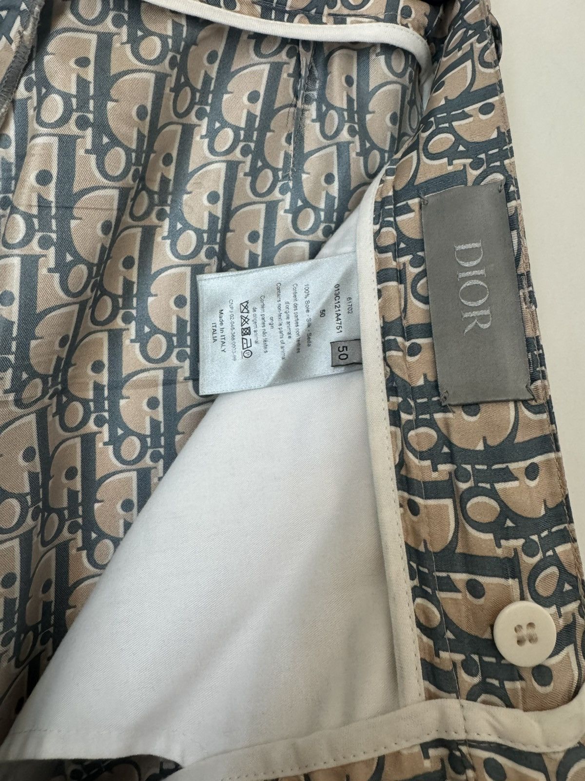 Dior Dior Oblique Silk Shorts Tan/Blue Size US 32 / EU 48 - 10 Thumbnail
