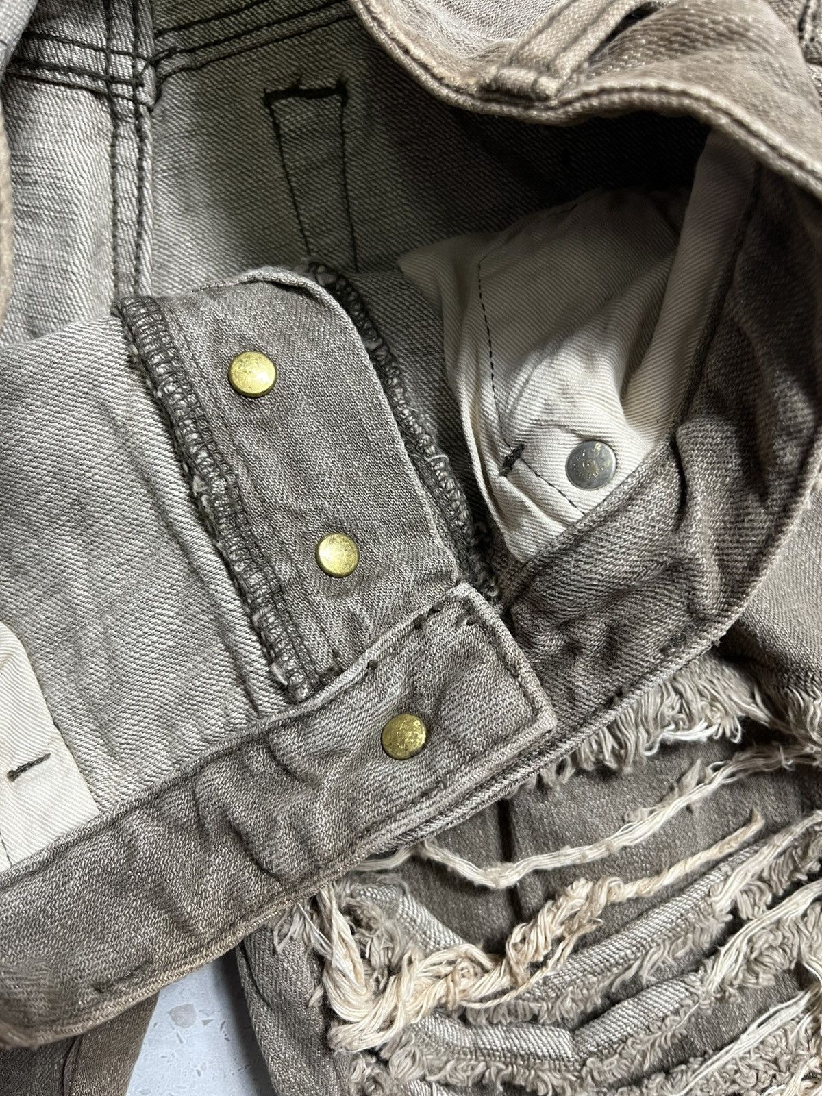 Le Grande Bleu (L.G.B.) Vintage han ahn soon flare jean distressed Size US 26 / EU 42 - 12 Thumbnail