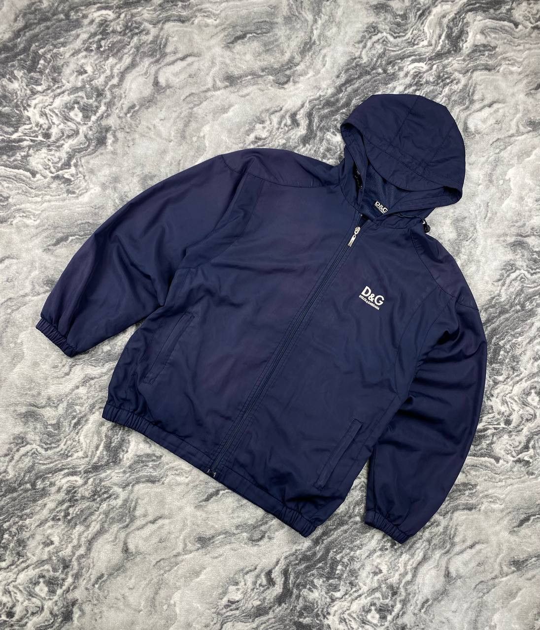 Dolce & Gabbana Vintage Dolce Gabbana Windbreaker Light Jacket Men Size L Size US L / EU 52-54 / 3 - 1 Thumbnail