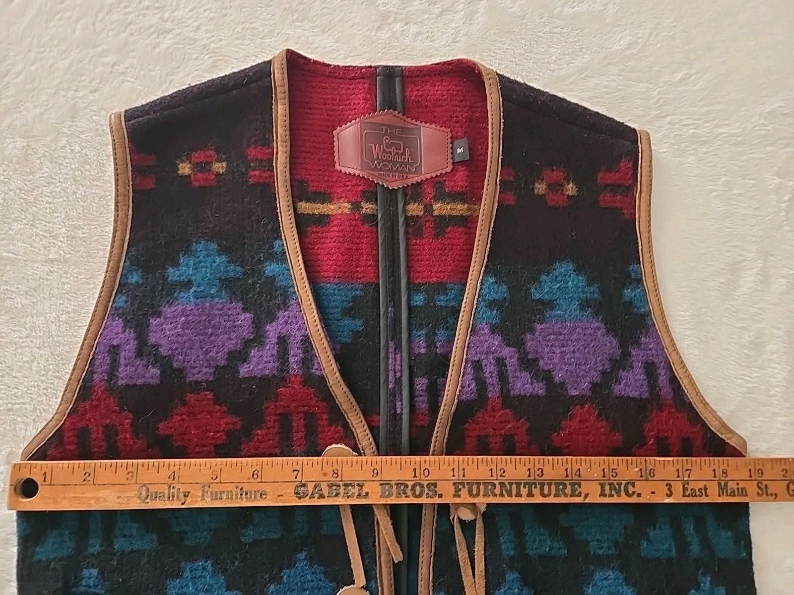 Woolrich Woolen Mills Woolrich Womens M Vintage Wool Vest with Geometric Pattern Size M / US 6-8 / IT 42-44 - 6 Thumbnail